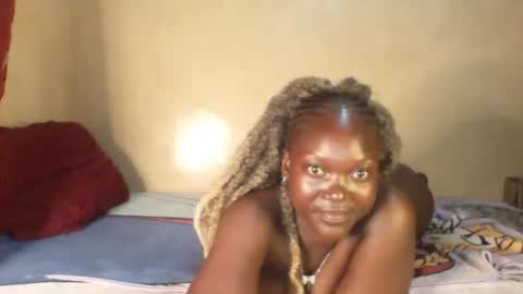 Snapshot of princesscheekyx chatting on September 17, 3:48 pm princesscheekyx online show from September 17, 3:48 pm