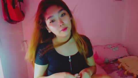 Snapshot of princesscutiexx chatting on December 28, 8:58 pm Hello everyone this is your beloved Athena again I present the most comfortable and kind room I accept everyone with kindness online show from December 28, 8:58 pm