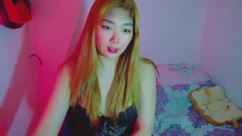 Snapshot of princesscutiexx chatting on January 15, 10:24 pm Hello everyone this is your beloved Athena again I present the most comfortable and kind room I accept everyone with kindness online show from January 15, 10:24 pm
