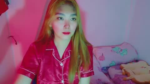 Snapshot of princesscutiexx chatting on January 6, 8:28 pm Hello everyone this is your beloved Athena again I present the most comfortable and kind room I accept everyone with kindness online show from January 6, 8:28 pm