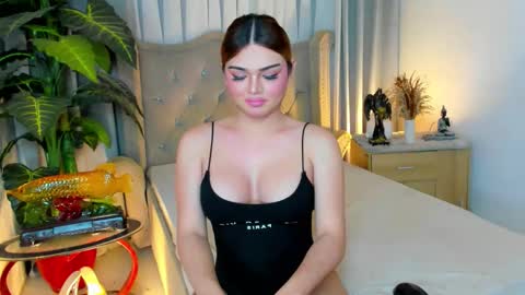 PrincessDONT FORGET TO FOLLOW ME online show from October 10, 3:07 pm