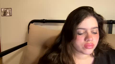 princessviccxo online show from December 6, 9:16 am