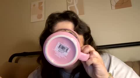 princessviccxo online show from February 2, 7:20 am