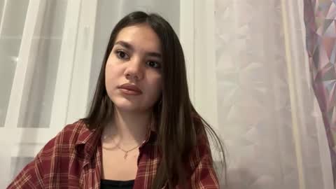 Snapshot of priscilaflores chatting on October 28, 4:41 pm Kalie online show from October 28, 4:41 pm