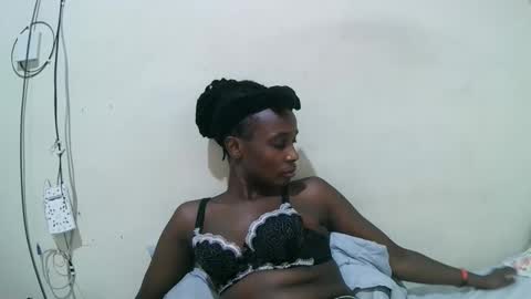 pritty_amber online show from April 29, 6:13 pm
