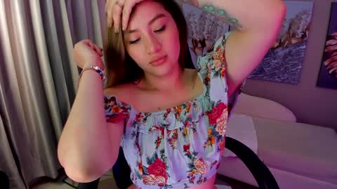 Snapshot of priya_rose chatting on February 3, 10:00 pm Priya Rose online show from February 3, 10:00 pm