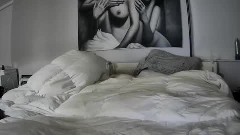 LG online show from October 26, 4:13 am