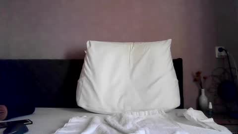 projectxx304379 online show from January 14, 1:19 pm