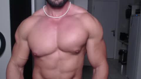 promuscles4u online show from December 13, 11:06 pm