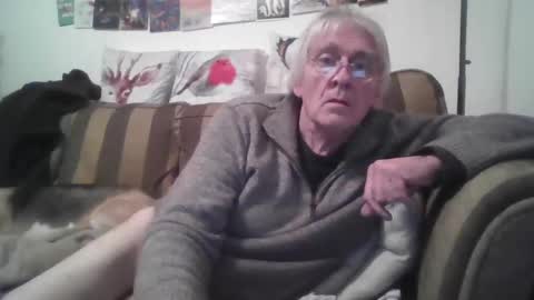 proudwelshman online show from January 4, 12:05 am