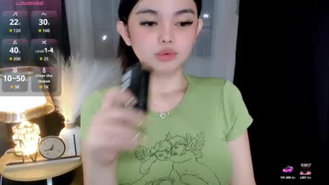 prtty abby03 on ig follow me love online show from September 28, 3:04 am