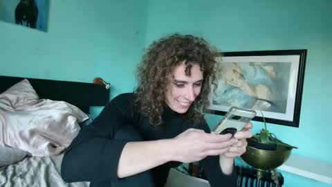 prxscillia_tx online show from October 17, 4:00 pm