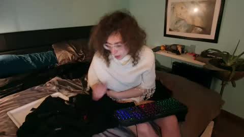 prxscillia_tx online show from January 12, 5:01 pm