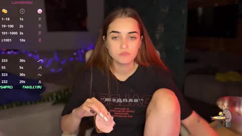 Queen of Pain online show from October 9, 8:53 am