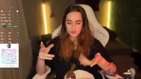 Queen of Pain online show from January 10, 3:45 am