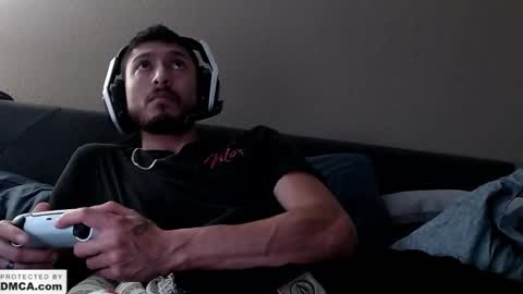 Sk8wave online show from September 25, 9:55 pm