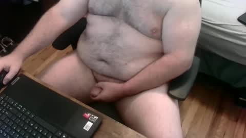 Snapshot of pswizzle69 chatting on September 12, 4:42 pm pswizzle69 online show from September 12, 4:42 pm