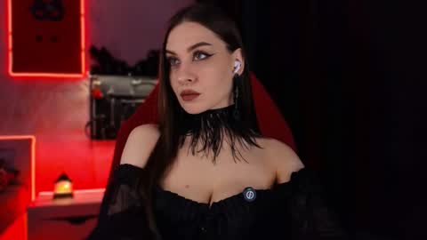 Elena online show from December 15, 1:51 pm