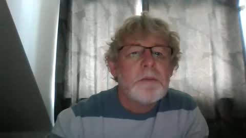 ptitrouquin online show from September 26, 11:51 am