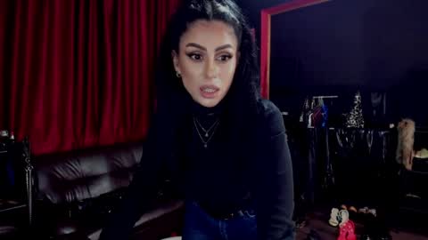 MissPuffyLove online show from March 13, 9:18 pm