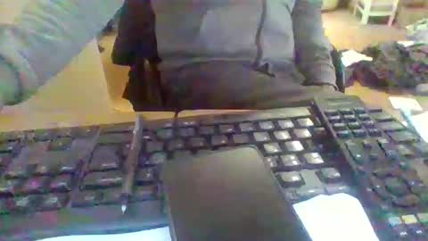 pup_y online show from December 16, 10:54 am