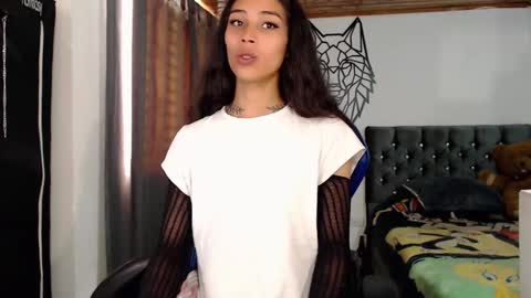 Cris online show from December 2, 7:12 pm