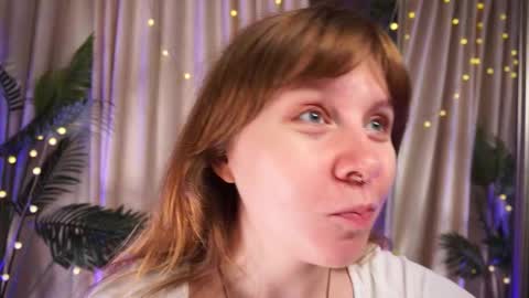 constant schedule Wednesday  Friday  Saturday  Sunday  The Rosemarie online show from October 5, 5:49 am