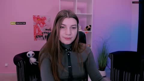 Snapshot of pure_radiance chatting on March 11, 9:56 am Ask me3 online show from March 11, 9:56 am