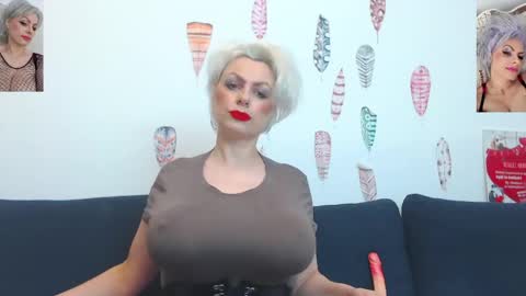 Goldie online show from June 1, 2:02 am