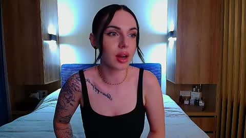 Julia online show from June 13, 4:06 pm