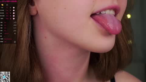 Sophie online show from January 13, 5:12 pm