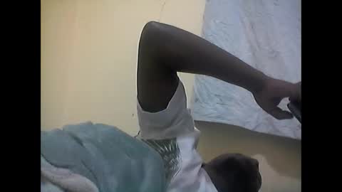 Pureblack  online show from January 17, 6:50 pm