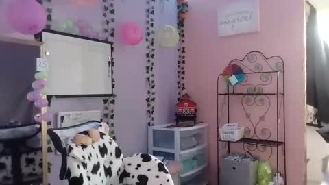 Purple2StayThnxxx online show from October 11, 7:28 pm