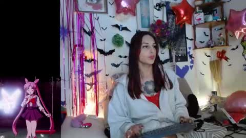 purplekattlyn online show from February 23, 12:35 am