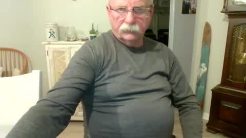 purpleshroom online show from February 20, 4:50 am