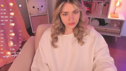 Snapshot of pussy_kattt chatting on February 1, 5:49 am kat follow online show from February 1, 5:49 am
