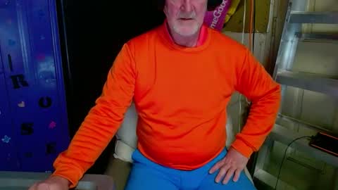 Mark online show from March 5, 7:49 pm