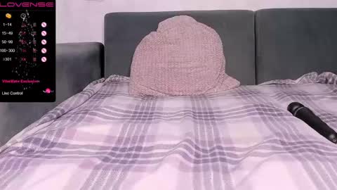 Nina online show from February 21, 3:32 pm