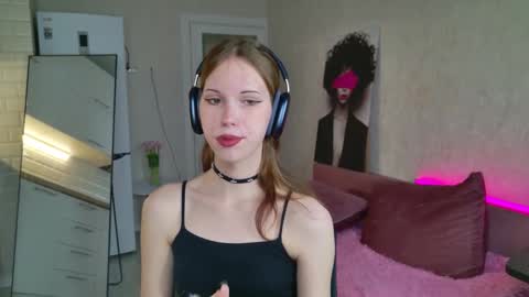 Dasha online show from March 10, 7:29 pm