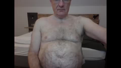 pussyaddict555 online show from September 8, 7:57 pm