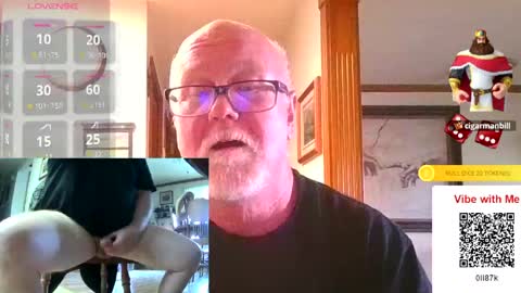 pussylover1365 online show from April 29, 8:57 pm
