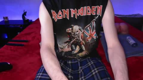 pussylover2182 online show from March 9, 6:06 am