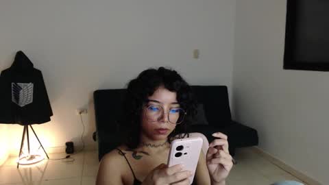 Izumi online show from November 21, 5:27 am