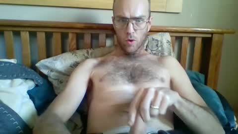 q2phq2ph online show from September 22, 8:35 pm