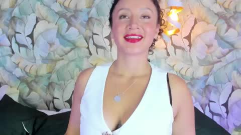 qadeshh  online show from September 24, 11:55 pm