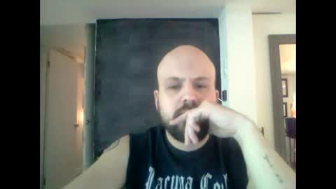 Snapshot of quebecboy233 chatting on February 28, 7:25 pm quebecboy233 online show from February 28, 7:25 pm