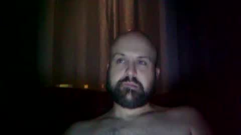 Snapshot of quebecboy233 chatting on September 17, 1:42 am quebecboy233 online show from September 17, 1:42 am