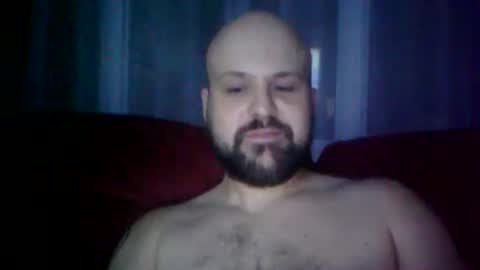 Snapshot of quebecboy233 chatting on December 30, 8:10 am quebecboy233 online show from December 30, 8:10 am