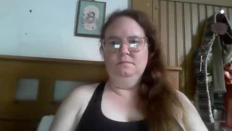 Queenjenny online show from December 15, 9:22 pm