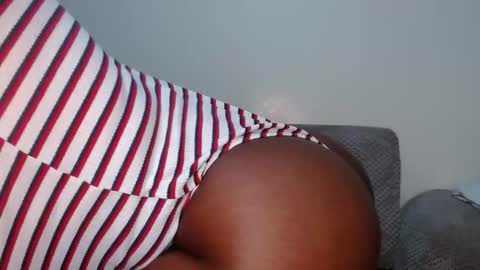 queen74890 online show from October 12, 12:25 am